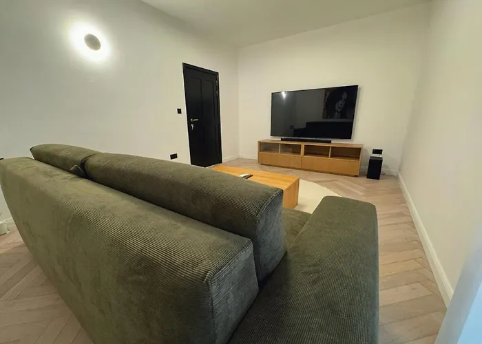 Apartament Stunning Seafront Apartment, Panoramic Sea Views St. Julian's