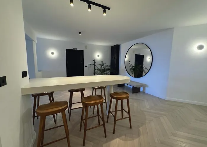 Stunning Seafront Apartment, Panoramic Sea Views Apartamento *